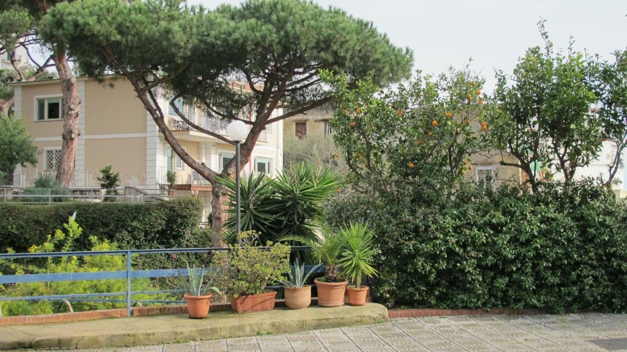 La Casetta Di Posillipo Νάπολη Εξωτερικό φωτογραφία